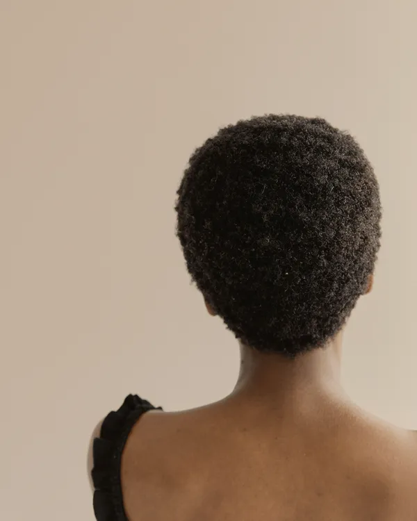 Ζωή — Kinky curly · Closure